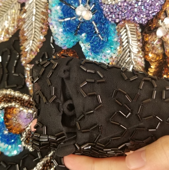 Heavily beaded peplum top - Picture 7 of 11